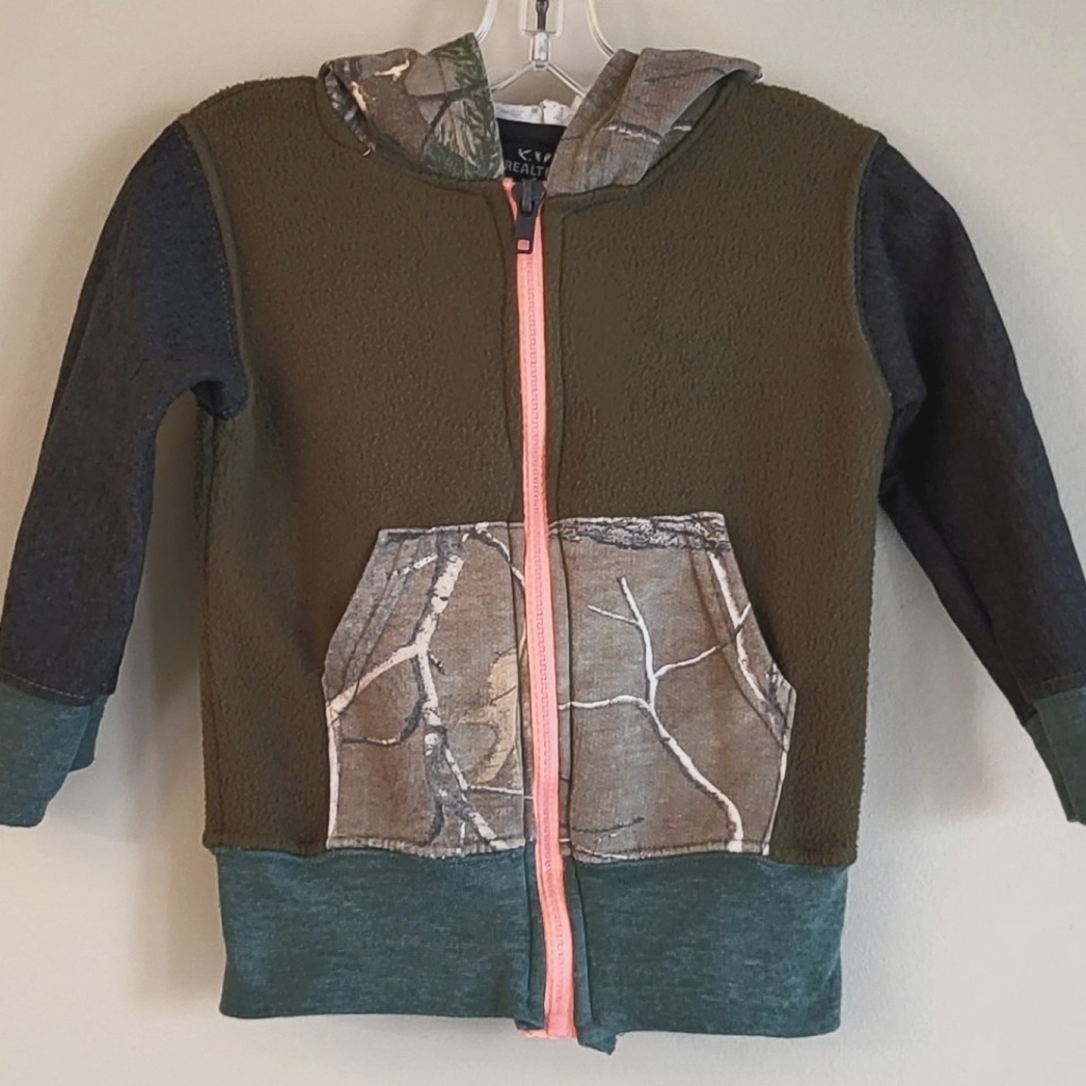 Realtree brown fleece zip up hoodie